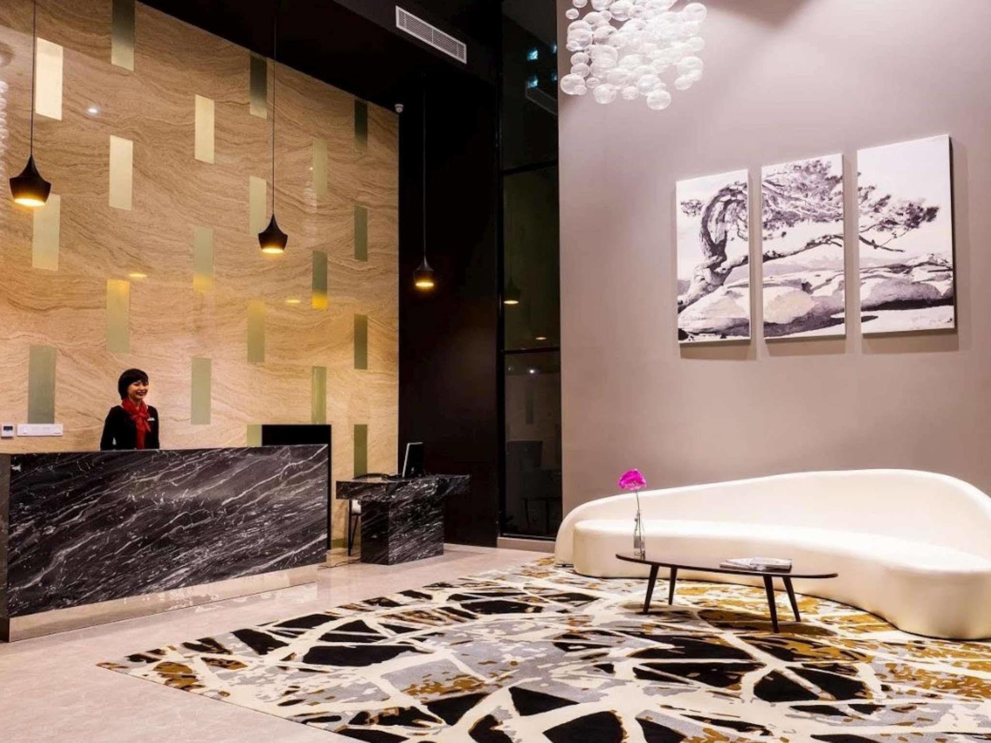 Liberty Hotel Thamrin Jakarta Buitenkant foto