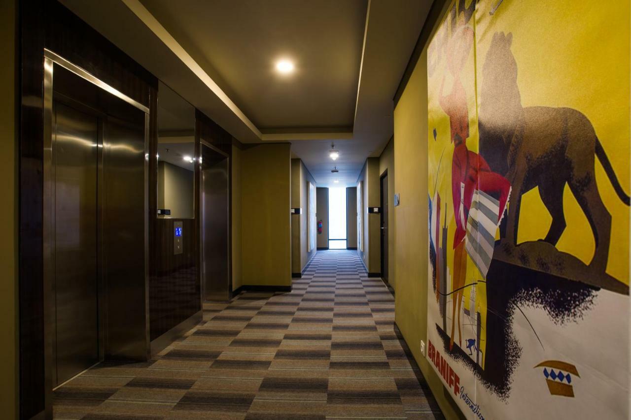 Liberty Hotel Thamrin Jakarta Buitenkant foto