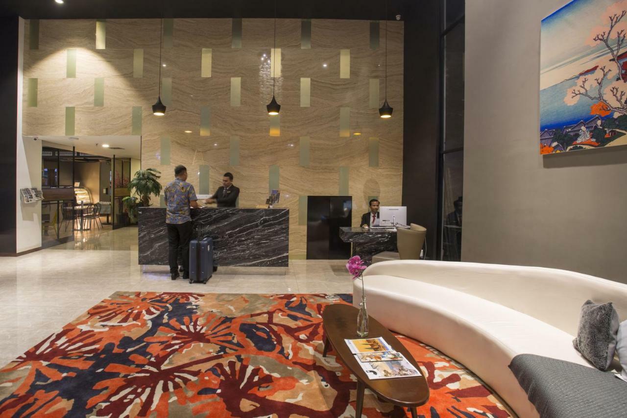Liberty Hotel Thamrin Jakarta Buitenkant foto